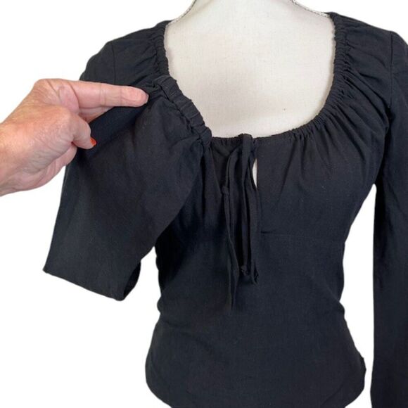 INTERMIX Marseille Lace-Up Top Black Tie Front Lace Back Scoop Neck Size Small - Picture 4 of 12